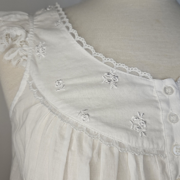 Frou frou white slip - Picture 7 of 9